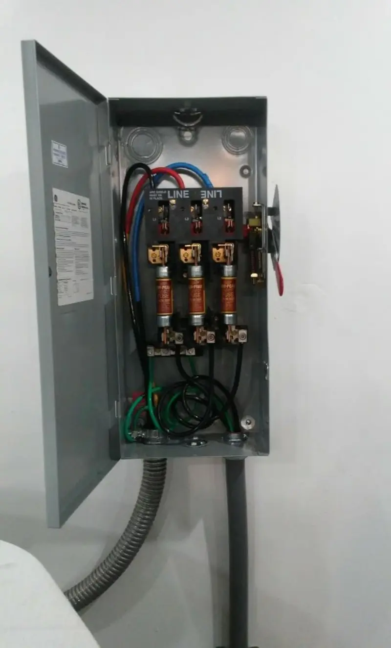 Three-phase disconnect switch installed for Electrical Wiring & Rewiring in Clarence